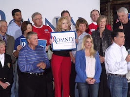 Mitt Romney holds rally in Ormond Beach / Headline Surfer